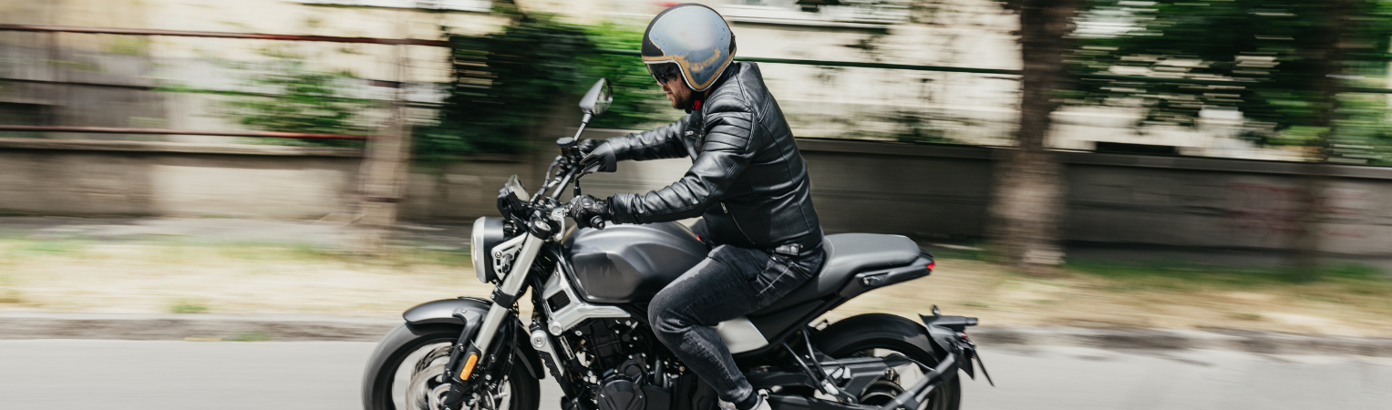 Observatoire Solly Azar - AAA DATA : Quel bilan pour le marché des motos et cyclos en France en 2024 ? 